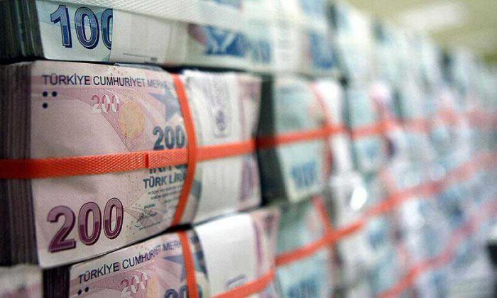 Bankacılık sektörü toplam kredi hacmi azaldı