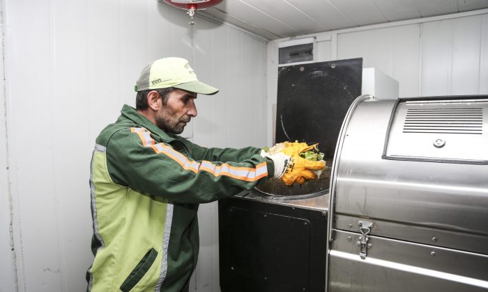 Beykoz Belediyesi yemekhanesinde israfa yer yok